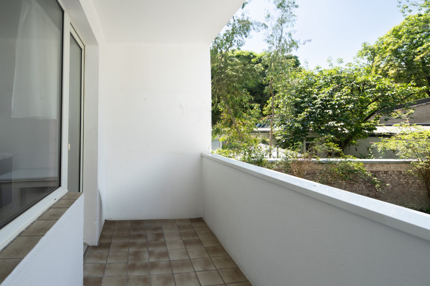 Balkon ins Grüne